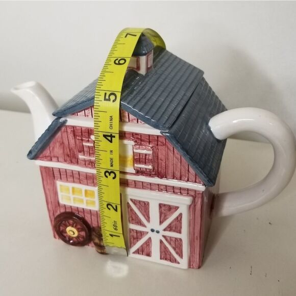 RED Barn Teapot Ceramic - Picture 10 of 12